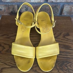 💛Vintage Amalfi by Rangoni Sandals